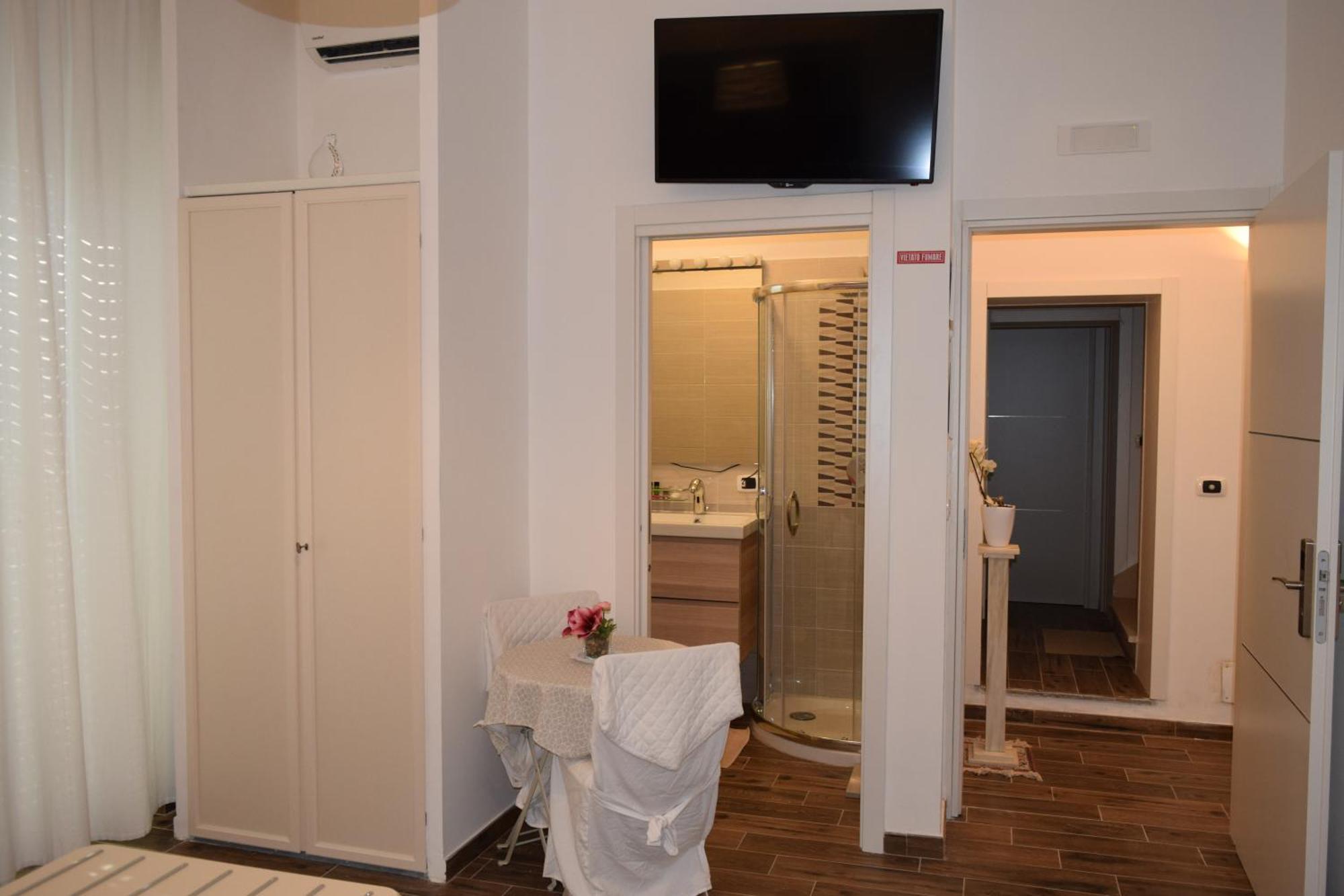 Domus Al Corso Con Servizio B&B Каноса-ди-Пулья Экстерьер фото