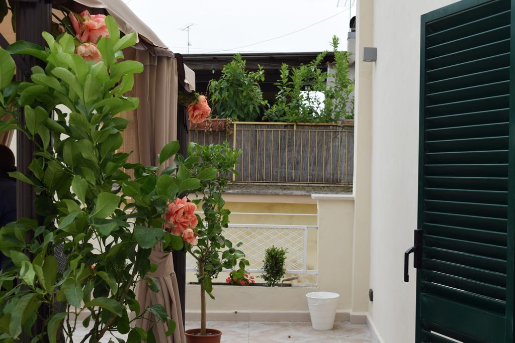Domus Al Corso Con Servizio B&B Каноса-ди-Пулья Экстерьер фото